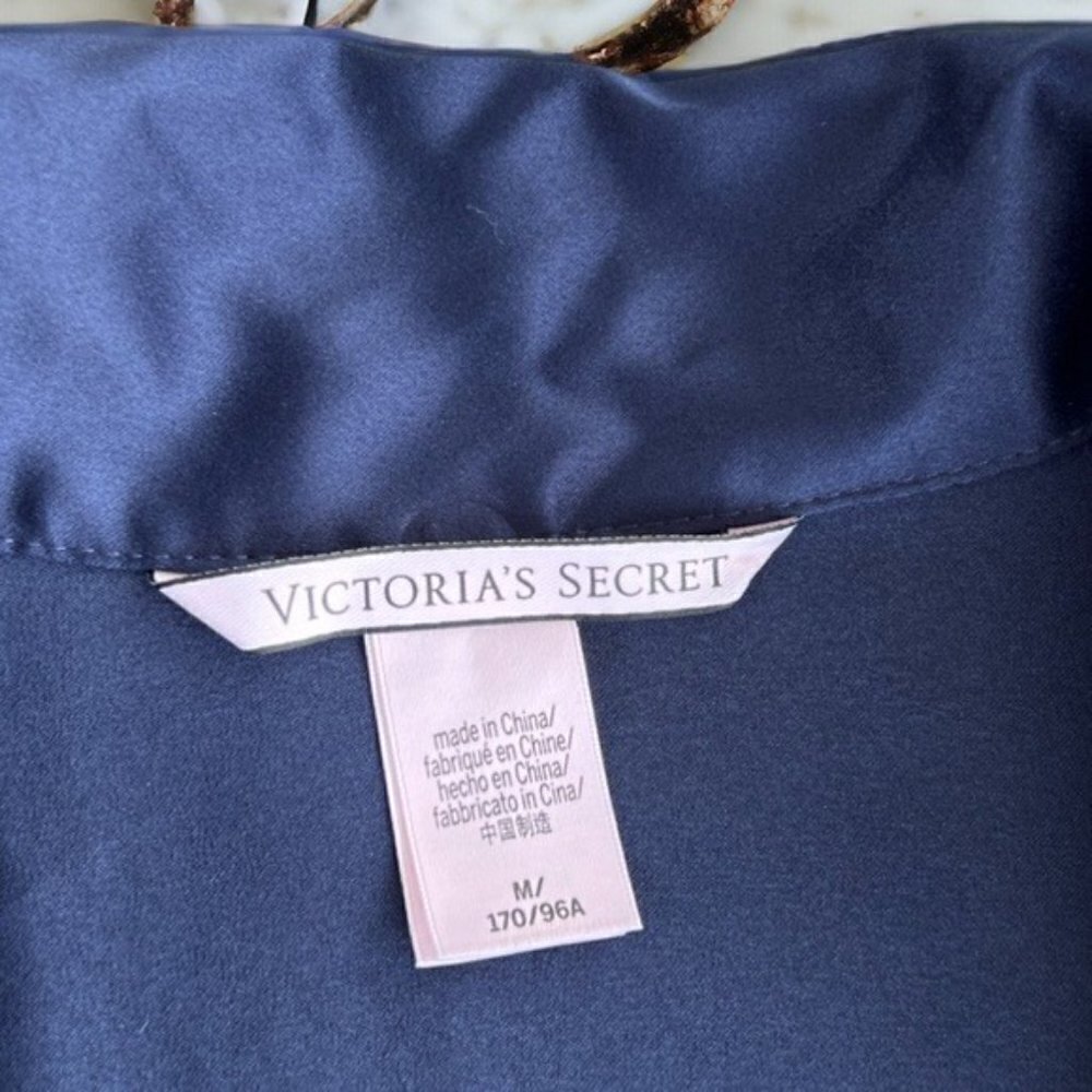 Victoria’s Secret Navy Blue Satin Button Front Lounge Pajama Romper Size Medium - Picture 8 of 11